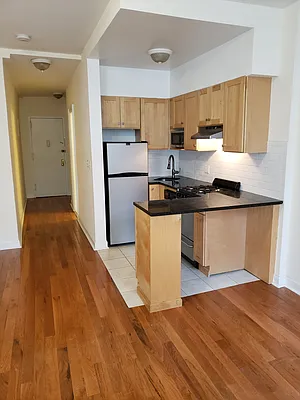 Rented by OGI Management | media 9