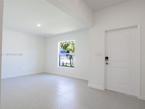 2nd image of 17563 SW 285th St