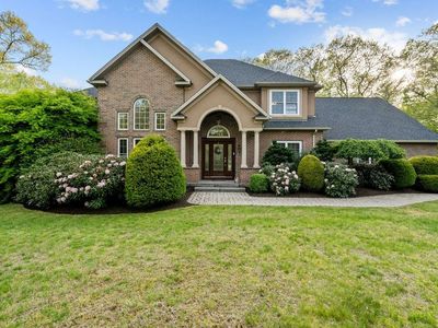 1 McKenzie Dr, Smithfield, RI, 02917