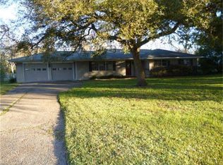 118 Crow Rd, Baytown, TX 77520