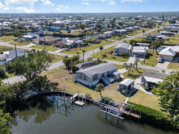 700 Dania Ct, Punta Gorda, FL 33950