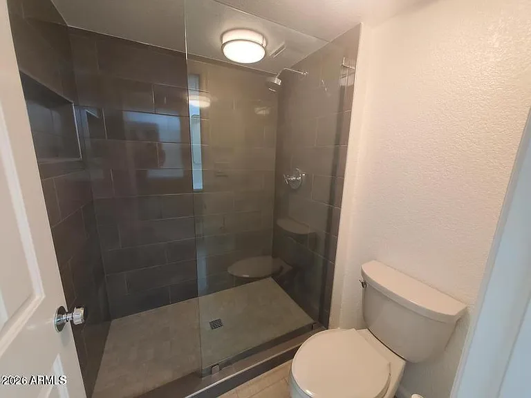 4200 N Miller Rd #405 — Photo 3