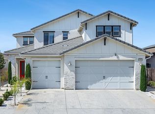 2833 N Armstrong Ave, Fresno, CA 93727