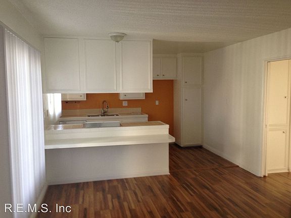 2nd image of 1621 W 226th St APT 2