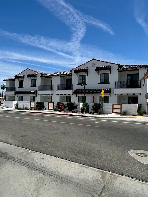 Building Photo - 51480 Desert Club Dr #108