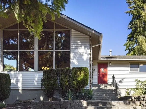 30404 21st Avenue SW, Federal Way, WA 98023