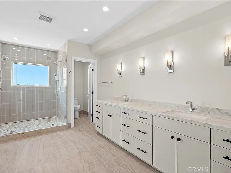 22661 Sweetmeadow — Photo 35