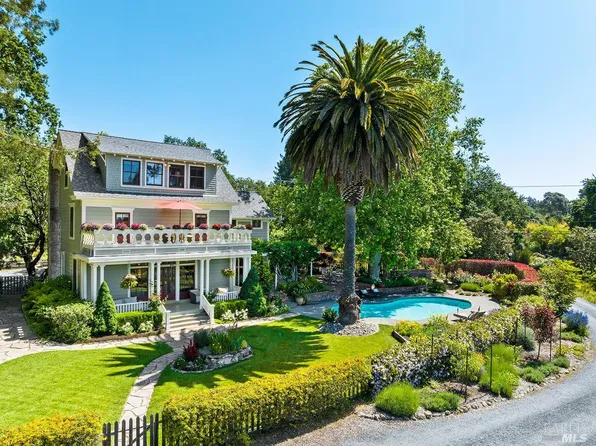 3160 Hicks Road, Sebastopol, CA 95472
