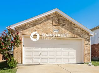 6448 Regina Dr, Fort Worth, TX 76131