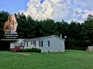 3418 James Dail Rd, Wade, NC 28395
