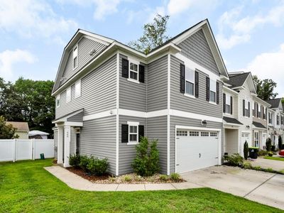 668 Revival Ln, Virginia Beach, VA, 23462