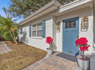 3211 W Oakellar Ave, Tampa, FL 33611