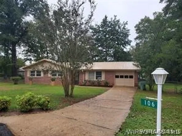 106 Greenwood Ct, Ozark, AL 36360