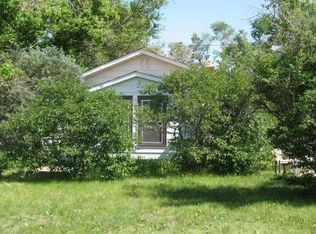 2111 E 10th St, Cheyenne, WY 82001