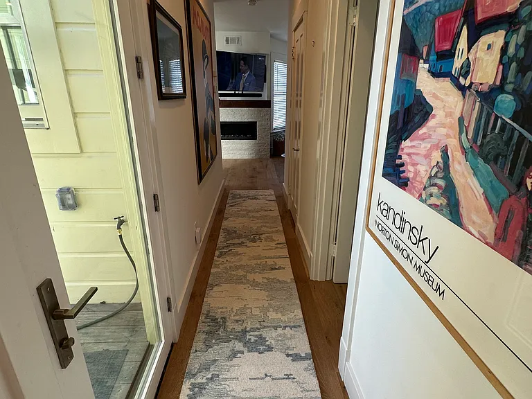 1004 Filbert St #1004 — Photo 24
