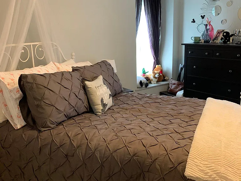 Bedroom (1 of 2)