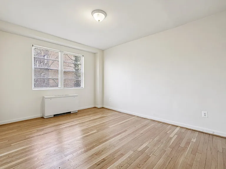 Battery Lane Apartments — Photo 38