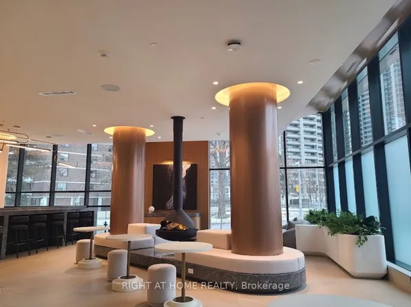 60 Central Park Dr, Markham, ON