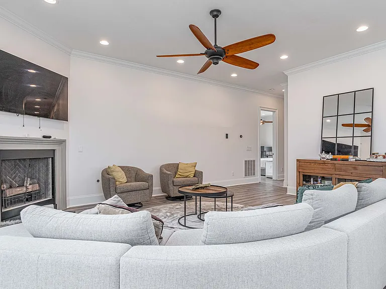 132 Laguna Vista Dr — Photo 8