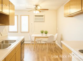 3055 Virginia Ave S APT 21, Minneapolis, MN 55426