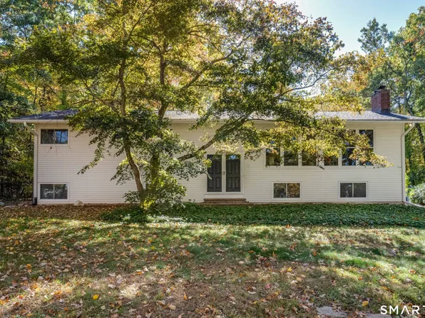 110 Natchaug Drive, Glastonbury, CT 06033