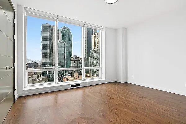 Rented by Corcoran | media 3