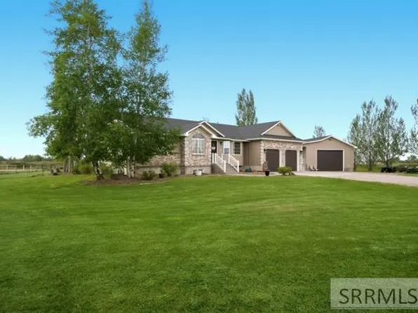 1814 Morning View Dr, Rexburg, ID 83440