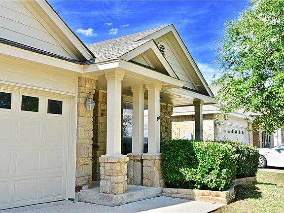 3rd image of 1807 Slate Creek Dr