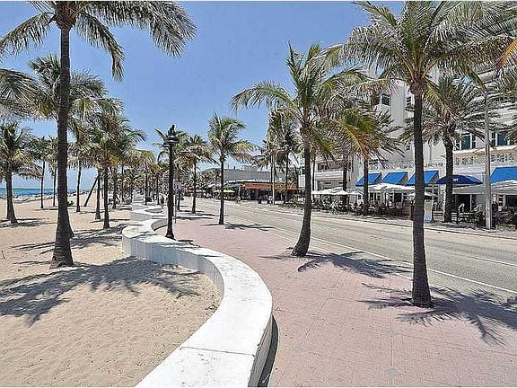5th image of 550 Bayshore Drive #PH-508