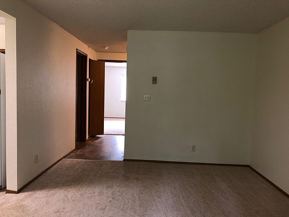 4th image of 218 NE Dogwood St APT A204
