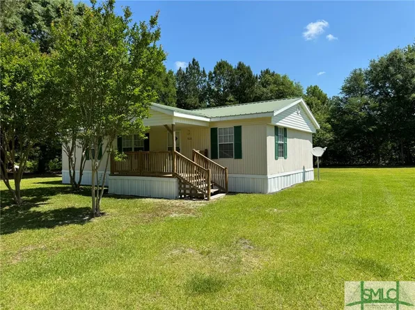 3122 Eldora Road, Ellabell, GA 31308