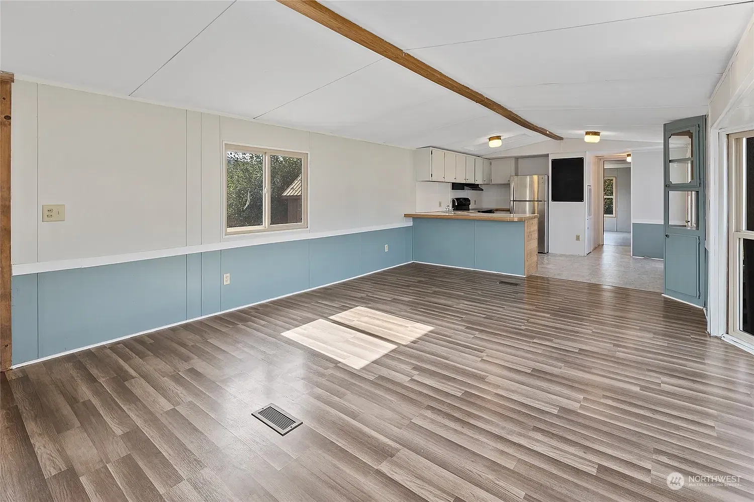 40 Cascade View Dr — Photo 4