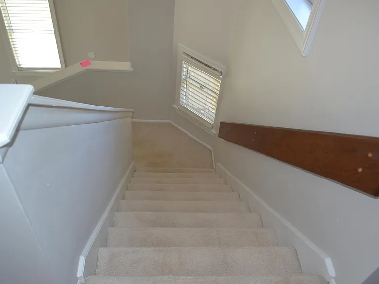 489 Amethyst Way — Photo 29