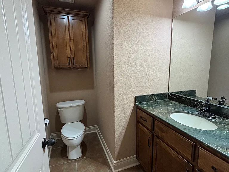 138 Stoney Pointe Dr — Photo 15