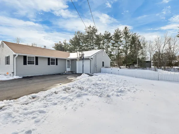 15 Willowcrest Drive, Windsor, CT 06095