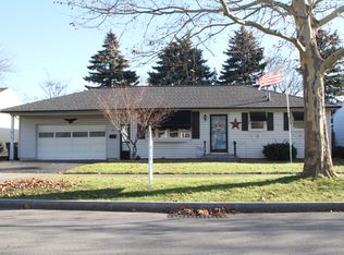 524 Newbury St, Rochester, NY 14615