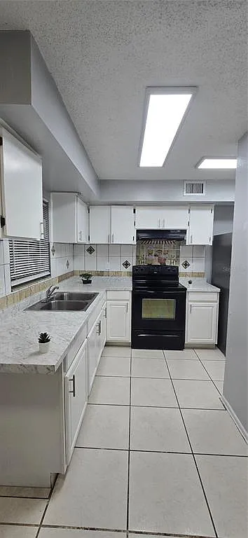 2 bed, 2.5 bath, 1050 sqft, $1,750 — Photo 2