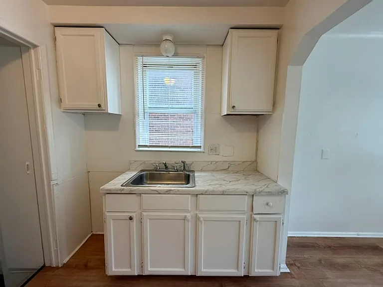 7340 Stout St — Photo 15