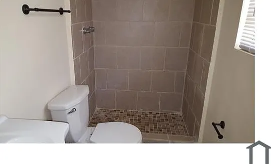 630 Larchmont Dr NW #630 — Photo 5