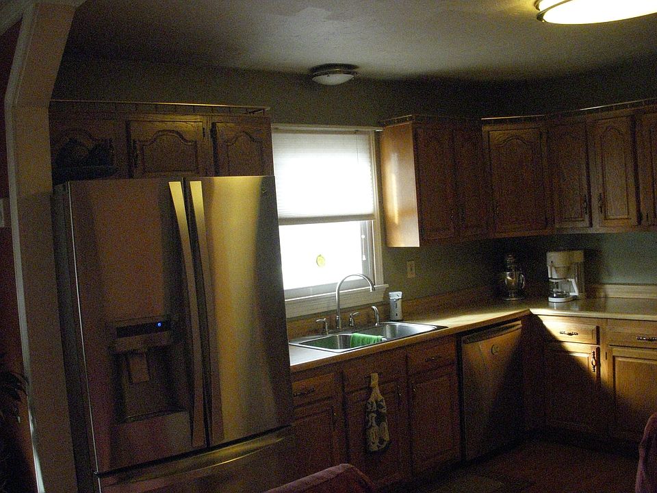2nd image of 119 Rife St
