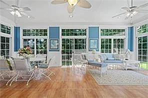 304 Laurel Glen Xing — Photo 22