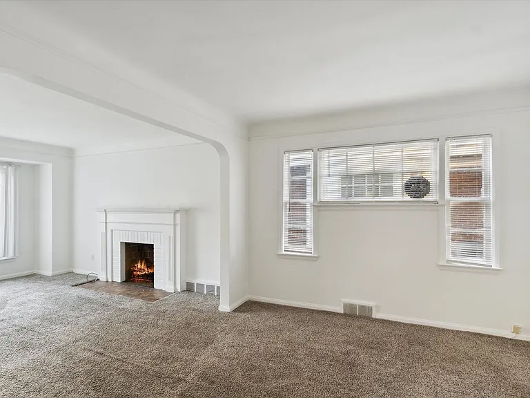 10010 Bramell Franklin D Roosevelt — Photo 6
