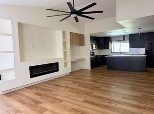 2356 Aqua Vista Ave, Henderson, NV 89014