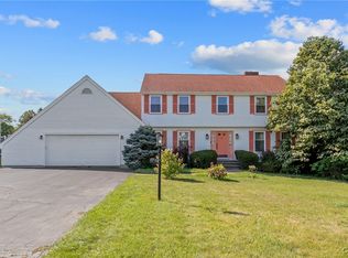 8252 Iliad Dr, Manlius, NY 13104