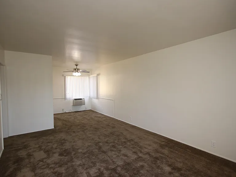 116 N Huntington Dr #D — Photo 2