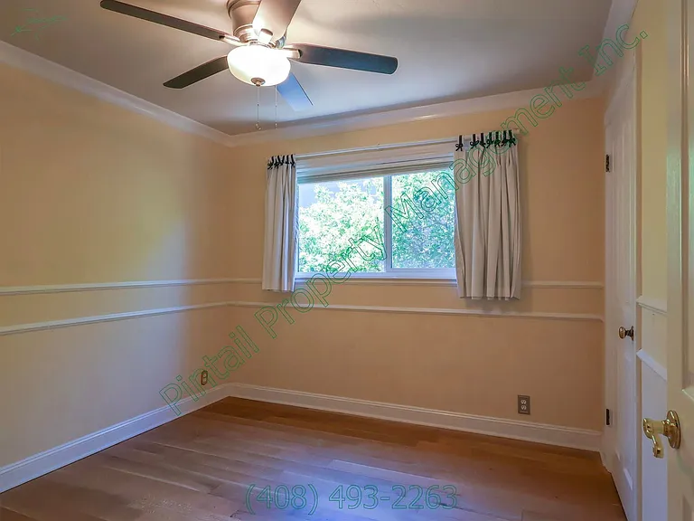 1513 Williams Ave — Photo 19