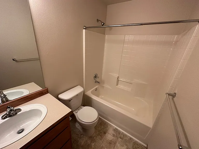 2263 Bobs Hollow Ln — Photo 8