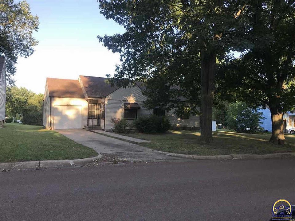 1st image of 904 Lyndon Ave