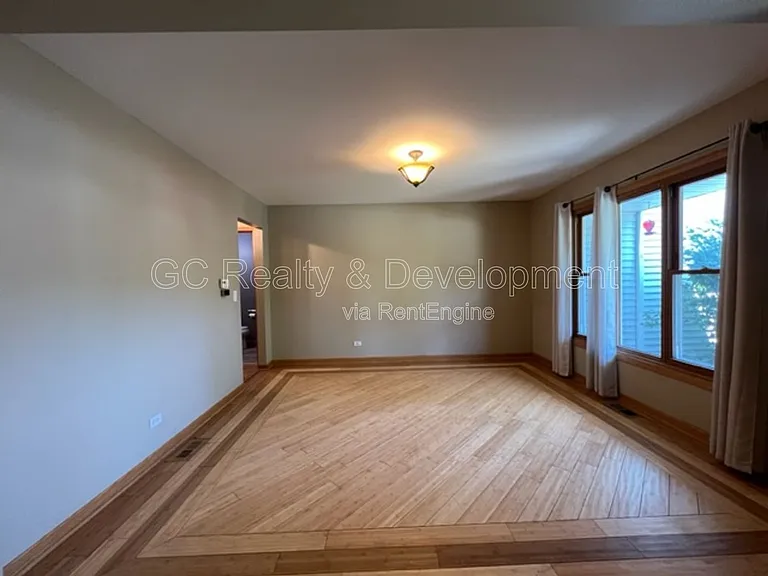2805 Breckenridge Cir — Photo 3