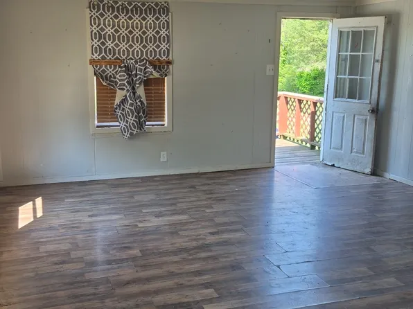 856 Lowery Ln, McMinnville, TN